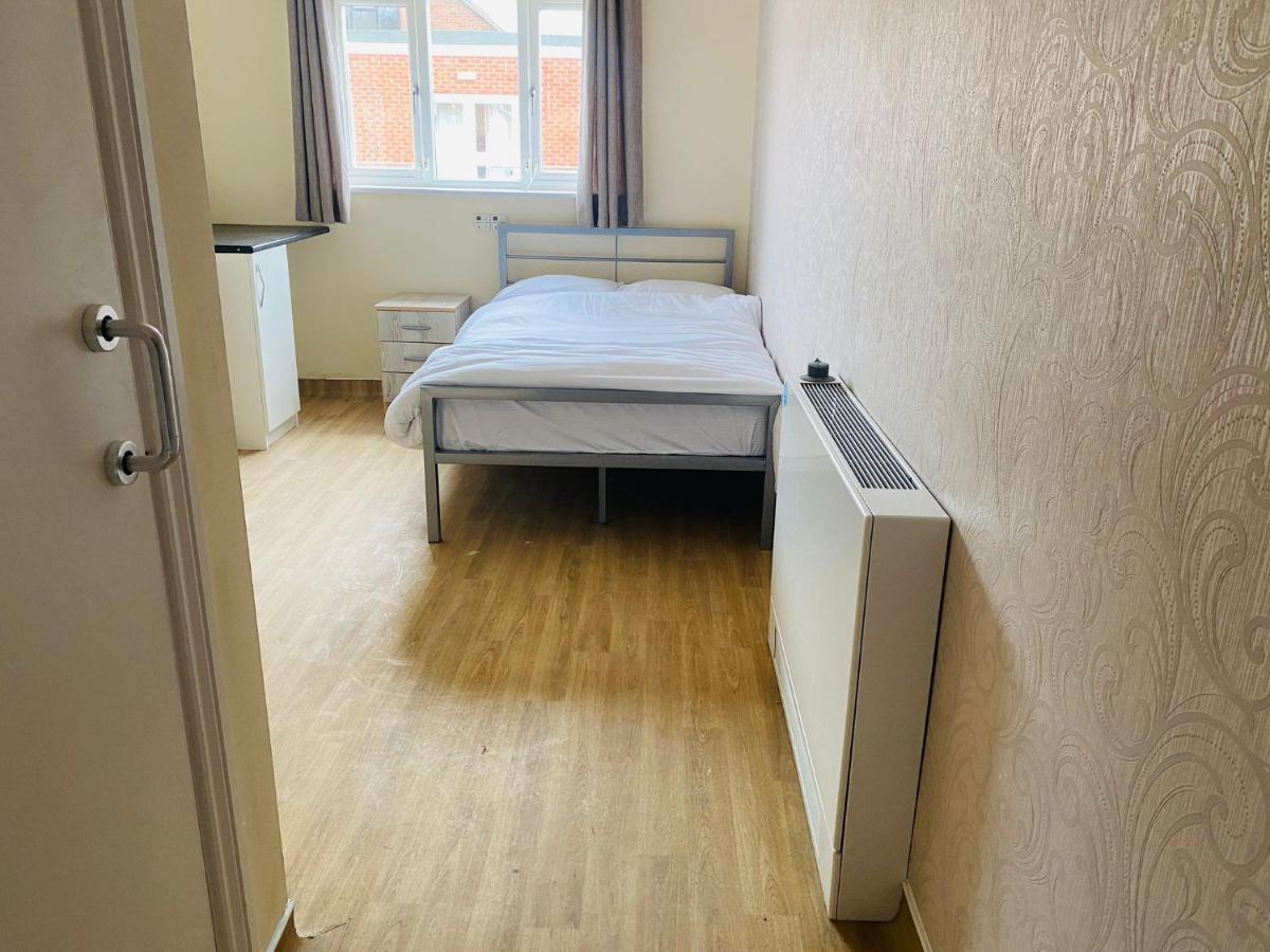 En-Suites Rooms In Northampton Moulton  Екстериор снимка